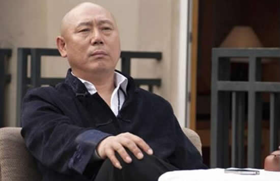 原来李诚儒不是光头什么梗 后脑勺上的小心心太萌了 原来李诚儒不是光头什么梗 后脑勺上的小心心太萌了