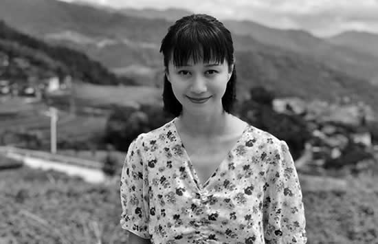 倪虹洁个人资料简介及最新个人写真介绍