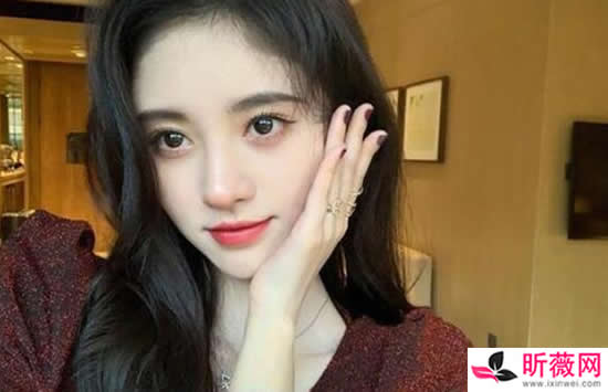 鞠婧祎个人资料简介及绝美照片介绍
