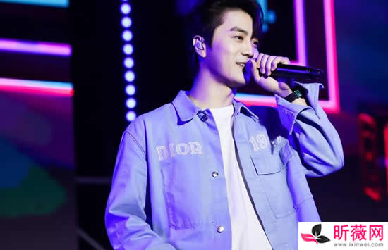 陆虎个人资料简介及图片介绍