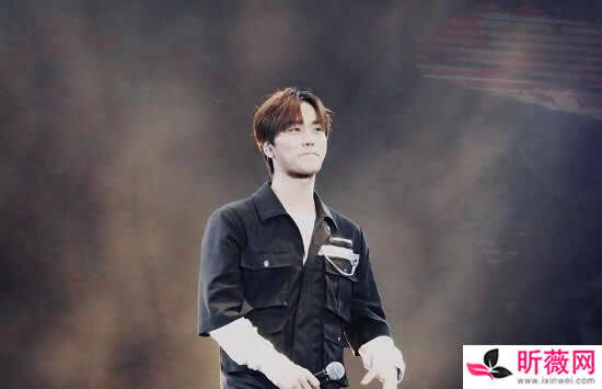 陆虎个人资料简介及图片介绍