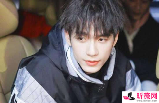 R1SE张颜齐个人资料简介及图片 R1SE张颜齐个人资料简介及图片