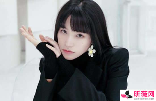 段小薇真实年龄及详细资料介绍 没有刘海的段小薇变漂亮了