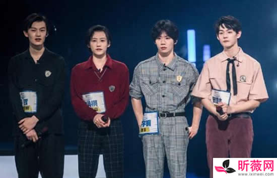 胡宇桐为什么人气那么高 胡宇桐在节目中被担架抬走怎么回事