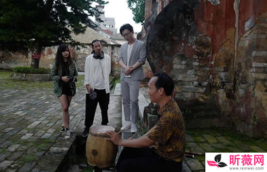 奇葩说陈铭个人资料简介及图片介绍 奇葩说陈铭个人资料简介及图片介绍