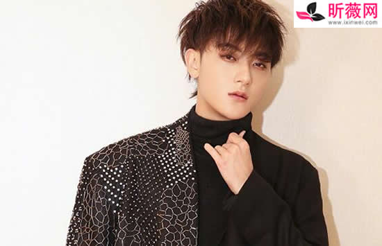 我向你敬礼salute什么梗 此梗的意思及出处介绍 我向你敬礼salute什么梗 此梗的意思及出处介绍