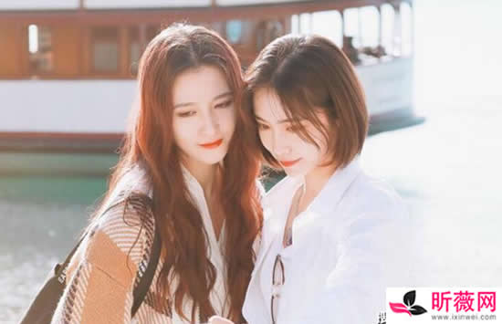 许佳琪吴哲晗怎么了 许佳琪和吴哲晗是什么关系