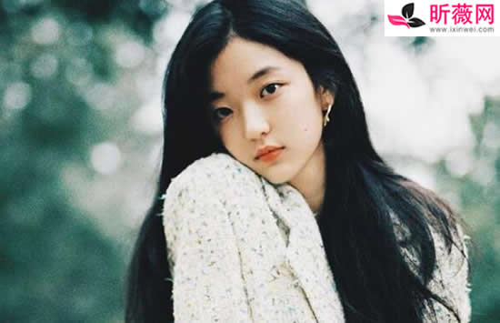 黄俊捷女朋友是孙千吗 两人是怎么认识和在一起的呢 黄俊捷女朋友是孙千吗 两人是怎么认识和在一起的呢