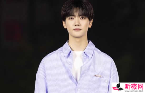 焉栩嘉个人资料简介及最新图片介绍 焉栩嘉个人资料简介及最新图片介绍