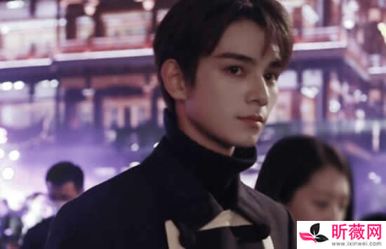 何昶希为什么退出乐华 何昶希为什么叫厂花 何昶希为什么退出乐华 何昶希为什么叫厂花