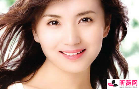 陈好和阿朵怎么那么像 深扒两人关系令人惊恐