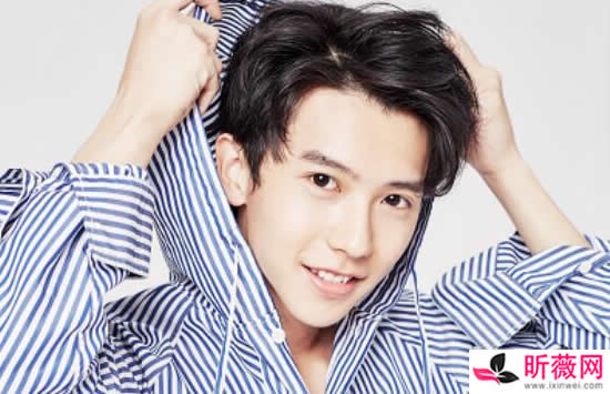 丁飞俊是谁 丁飞俊个人详细资料及图片介绍 丁飞俊是谁 丁飞俊个人详细资料及图片介绍