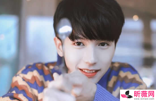 丁飞俊是谁 丁飞俊个人详细资料及图片介绍 丁飞俊是谁 丁飞俊个人详细资料及图片介绍