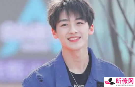 何洛洛家境优越是真的吗 何洛洛为什么叫萧山阔少迈巴赫