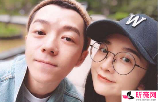 王栎鑫吴雅婷怎么认识的 吴雅婷比王栎鑫大几岁 王栎鑫吴雅婷怎么认识的 吴雅婷比王栎鑫大几岁