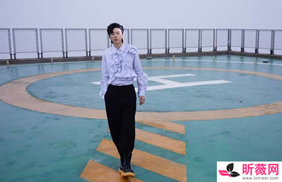 刘宇宁个人资料简介及最新图片介绍 刘宇宁个人资料简介及最新图片介绍