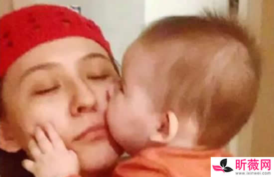 热依扎老公是谁 热依扎什么时候结婚的女儿是谁的