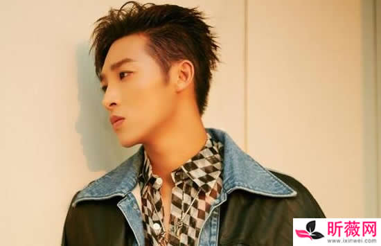 伍嘉成肖战怎么回事 伍嘉成为什么不提肖战