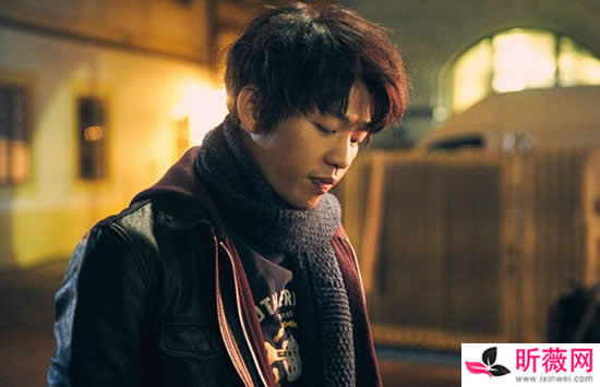 李鸿其个人资料简介及最新图片介绍