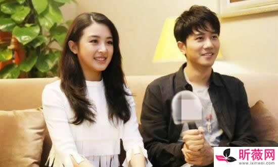 彭冠英结婚了吗 彭冠英和张含韵在一起过吗 彭冠英结婚了吗 彭冠英和张含韵在一起过吗