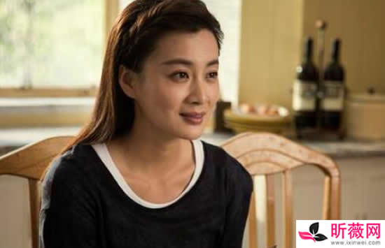 李小冉的老公是谁 李小冉坎坷感情史大爆料 李小冉的老公是谁 李小冉坎坷感情史大爆料