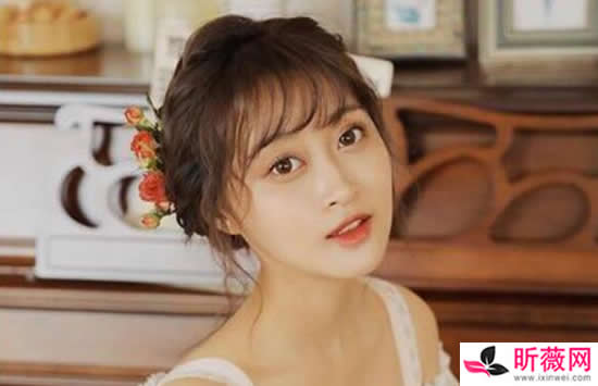 刘美含巴啦啦小魔仙演的谁 三位主演中的她跨年夜猝死 刘美含巴啦啦小魔仙演的谁 三位主演中的她跨年夜猝死