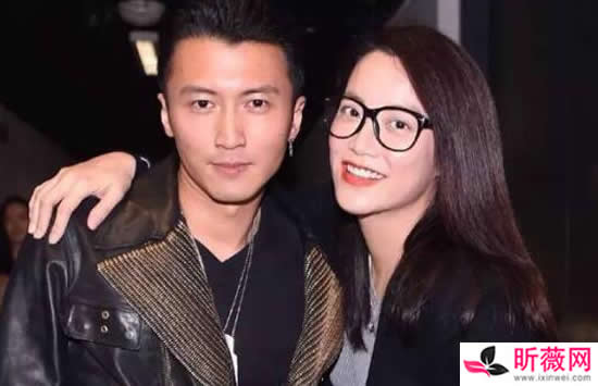 霍汶希谢霆锋是什么关系 霍汶希为什么一直跟着谢霆锋 霍汶希谢霆锋是什么关系 霍汶希为什么一直跟着谢霆锋