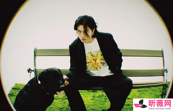 抖音就连结婚那天念着誓言脸上都是泪痕是什么歌 歌曲《可惜我是一个平凡的人》介绍 抖音就连结婚那天念着誓言脸上都是泪痕是什么歌 歌曲《可惜我是一个平凡的人》介绍