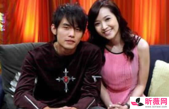 周杰伦和侯佩岑在一起多久 周杰伦和侯佩岑为什么分手