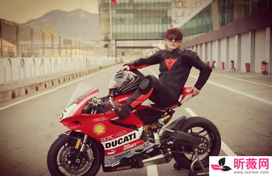 陈翔个人资料简介及最新图片介绍