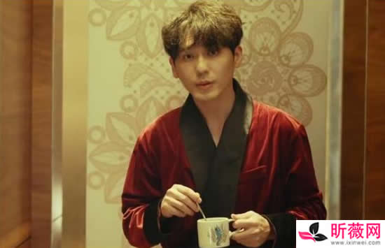 假日暖洋洋侯昊身份是什么 侯昊有钱吗是富二代吗 假日暖洋洋侯昊身份是什么 侯昊有钱吗是富二代吗