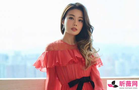 容祖儿个人资料简介及最新图片写真介绍 容祖儿个人资料简介及最新图片写真介绍