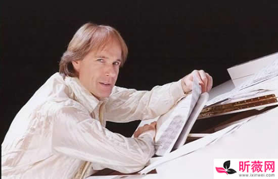 好听的背景音乐纯音乐有哪些 好听的纯音乐排行榜前十名