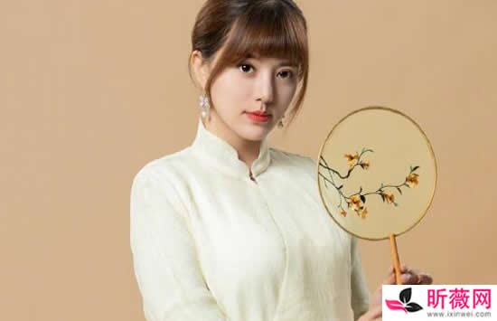 乘风破浪的姐姐阿兰个人资料简介及最新图片写真介绍 乘风破浪的姐姐阿兰个人资料简介及最新图片写真介绍