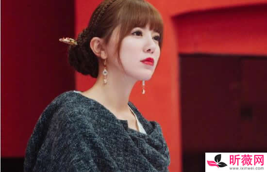 乘风破浪的姐姐阿兰个人资料简介及最新图片写真介绍 乘风破浪的姐姐阿兰个人资料简介及最新图片写真介绍