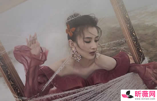 黄圣依个人资料简介及老公杨子感情经历介绍 黄圣依个人资料简介及老公杨子感情经历介绍