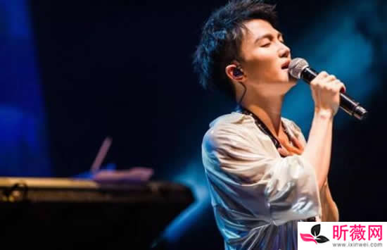 周深最好听的十首歌是哪些 其中2021年新歌直接唱哭网友