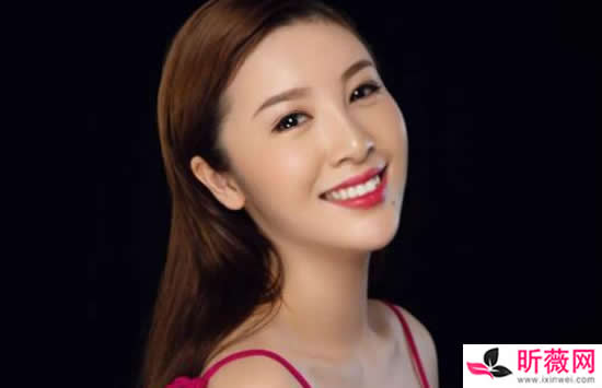 抖音风儿摇曳窗纱梦里故人脸颊是什么歌 歌曲《怎随天下》演唱者及歌词介绍 抖音风儿摇曳窗纱梦里故人脸颊是什么歌 歌曲《怎随天下》演唱者及歌词介绍