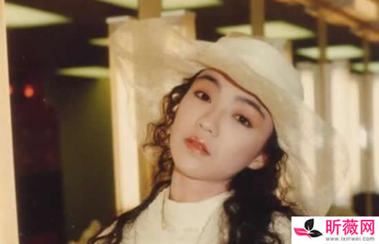 最经典的粤语歌曲排行榜前十名 会唱前三首的都是大神