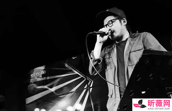 抖音你走之后一切只剩下听说是什么歌 歌曲《从我的完美世界经过》介绍