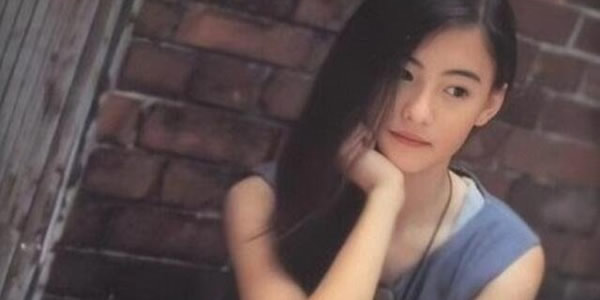 张柏芝的照片（12岁旧照）