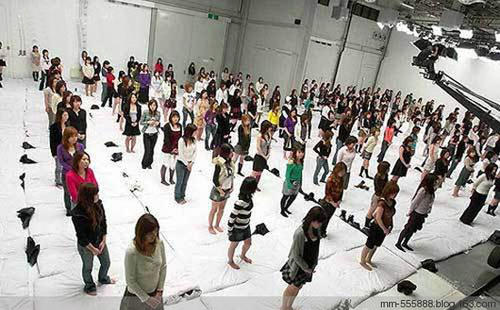 世界上最令人脸红的吉尼斯纪录：13项吉尼斯目定口呆了