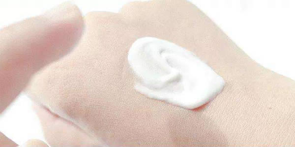 护手霜一次用量多少