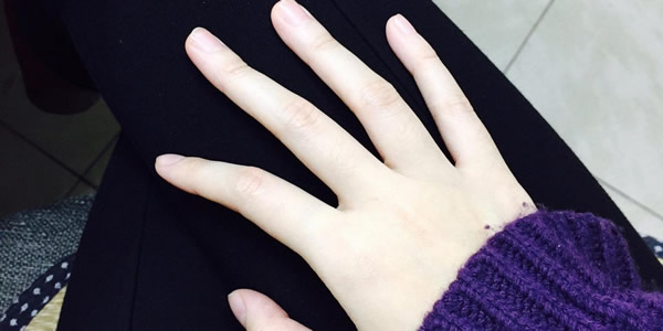 为什么涂了护手霜之后很黏？