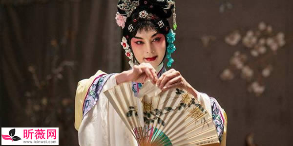 商细蕊有妻子吗