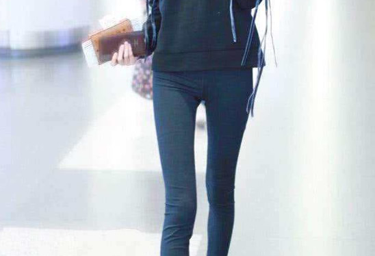 女人两腿间缝隙暗示什么?女人下半身高清图片 女人两腿间缝隙暗示什么?女人下半身高清图片