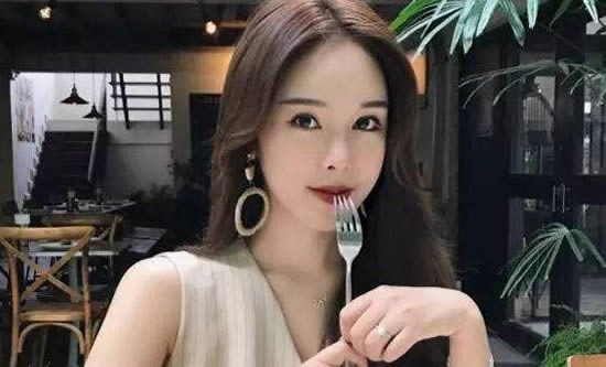 林珊珊女子天团成员都是谁,林珊珊个人资料及哪个公司的 林珊珊女子天团成员都是谁,林珊珊个人资料及哪个公司的