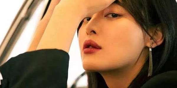 辛芷蕾嘴唇是怎么回事? 辛芷蕾嘴唇是怎么回事?