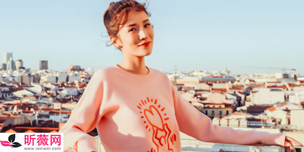 杨烁的老婆叫什么名字 杨烁的老婆叫什么名字