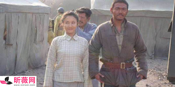 王黎雯杨烁怎么认识的 王黎雯杨烁怎么认识的